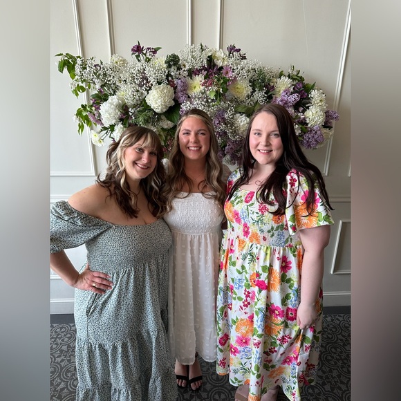 Bloom chic floral dress 18-20 - Picture 3 of 3